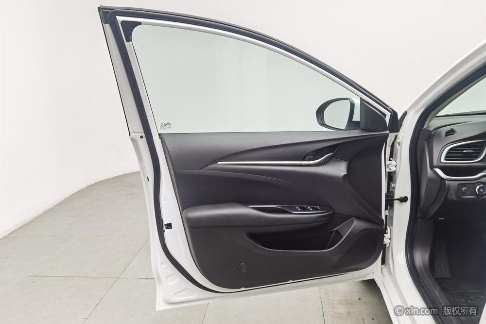 Buick Excelle 2021 модификация комплектация 1.3T автоматическое Lite Hybrid Elite – фото 22