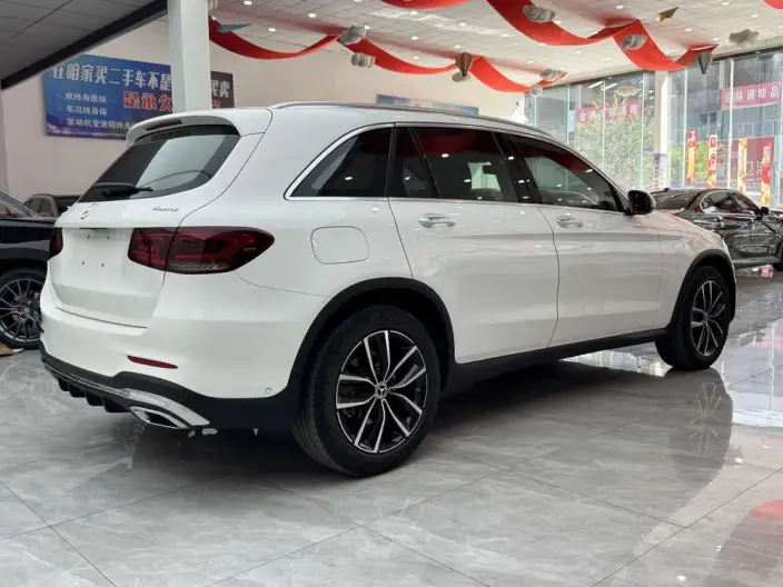 Mercedes-Benz GLC 2022 Model GLC 260 L 4MATIC Luxury Model – фото 6