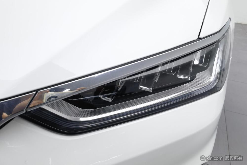 Qin Pro 2020 модификация Beyond Edition 1.5TI Manual Luxury – фото 7