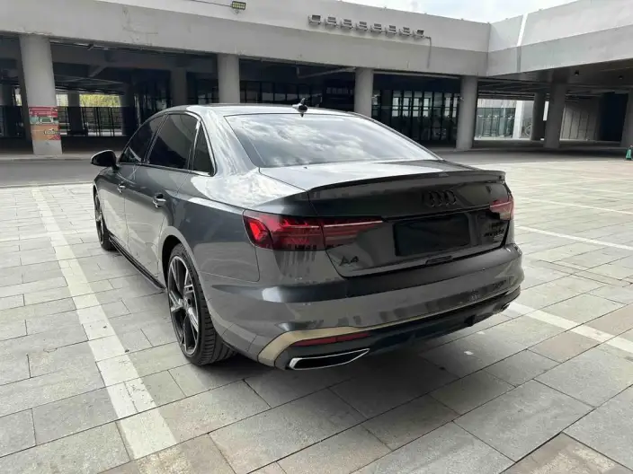 Audi A4 L 2024 Model 40 TFSI Fashion Dynamic Model
