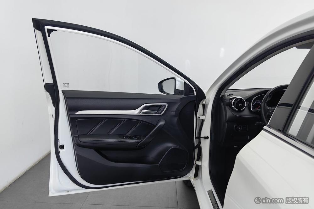 MG6 2017 20T Automatic Luxury Smart Connect – фото 21