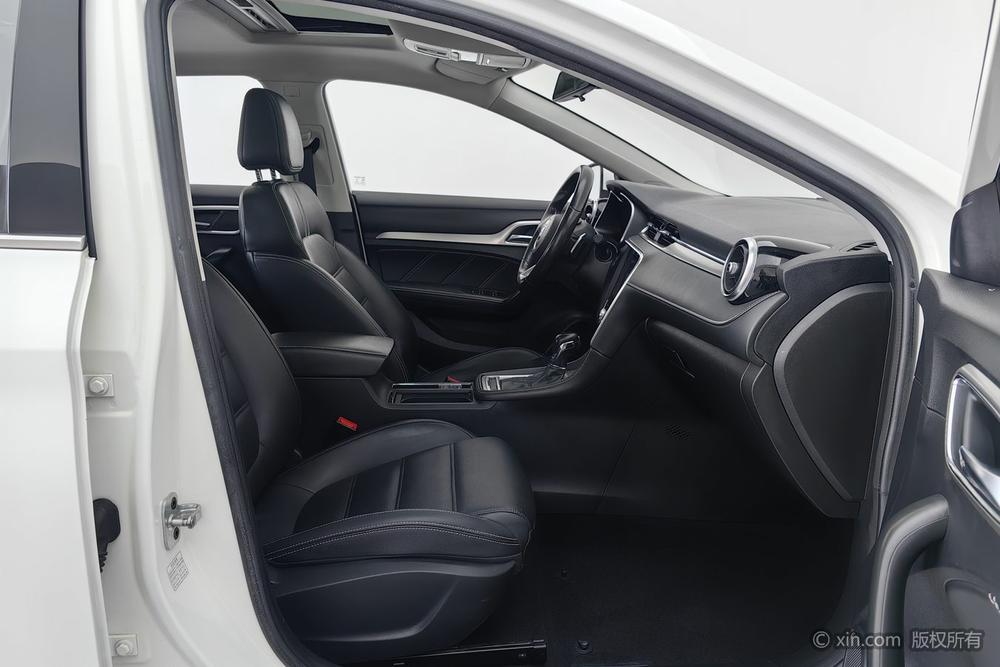 MG6 2017 20T Automatic Luxury Smart Connect – фото 24