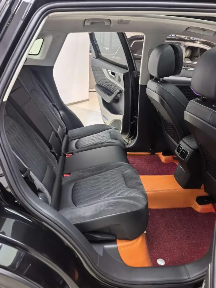 Hongqi HS5 2022 Model 2.0T Smart Flag Enjoy 4WD Edition – фото 8