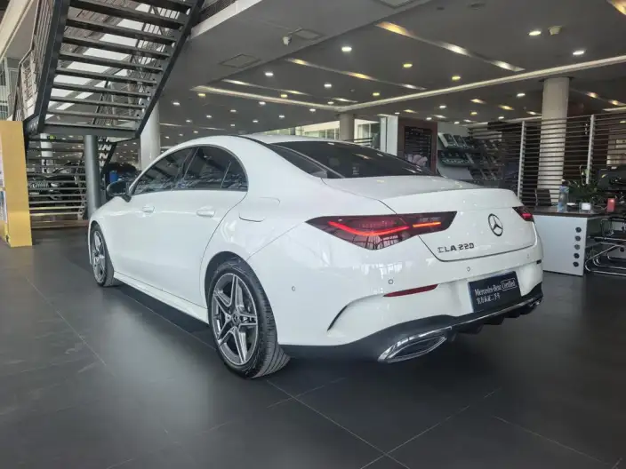 Mercedes-Benz CLA Imported 2024 Model CLA 200 Four-door Coupe – фото 5