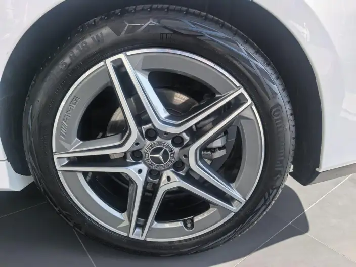 Mercedes-Benz CLA Imported 2024 Model CLA 200 Four-door Coupe – фото 10