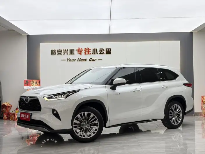 Toyota Highlander 2022 Model Hybrid 2.5L 4WD Premium Edition 7 seat