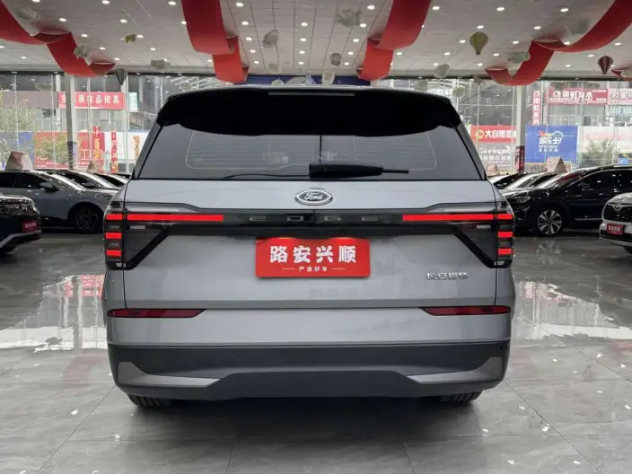 Ford Edge 2025 Model Ford Edge L 2.0T EcoBoost 2WD VII seat Luxury Model – фото 5