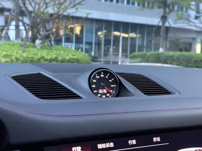 Cayenne 2019 Model Cayenne 3.0T – фото 7