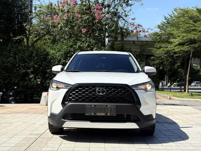 Toyota Corolla Cross 2024 Model 2.0L CVT Pioneer Edition