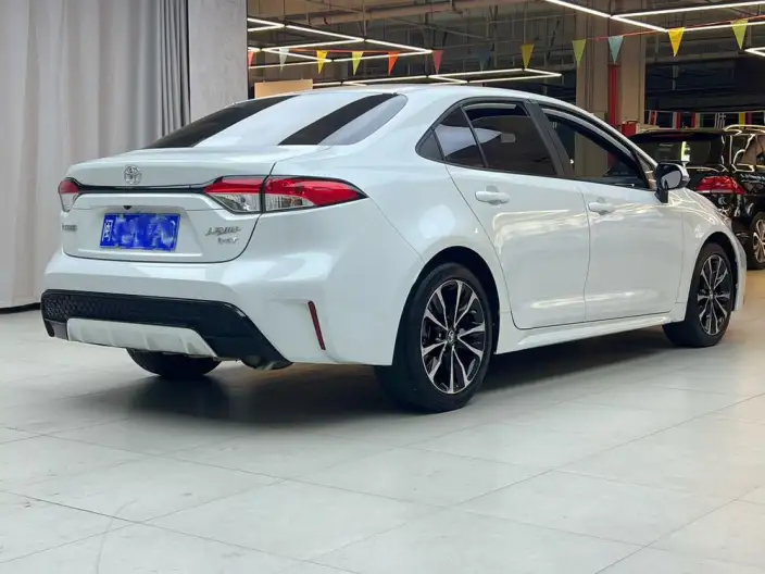 Toyota Levin 2022 Model 185T CVT Sports Edition – фото 5