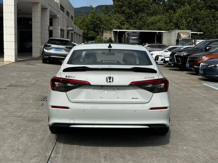 Honda Civic 2022 Model 2.0L e:HEV Speed Edition – фото 5