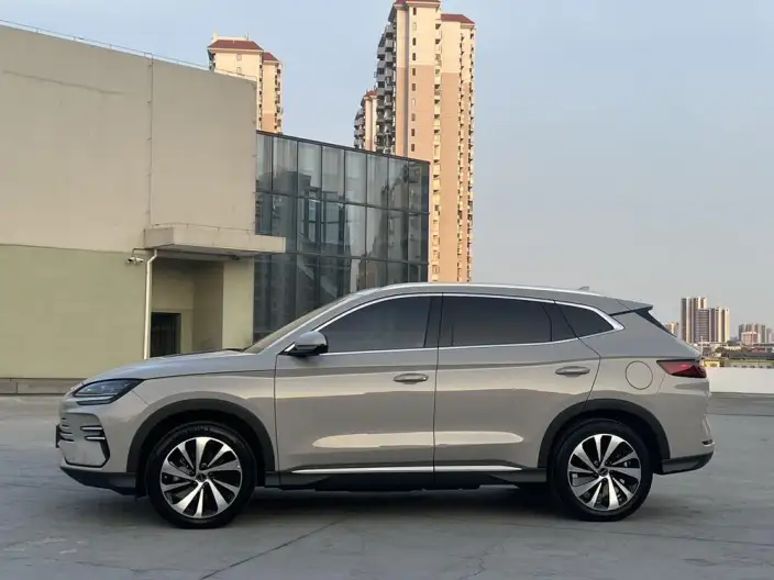 BYD Song PLUS DM 2023 Model DM-i Champion Edition 110KM Flagship PLUS
