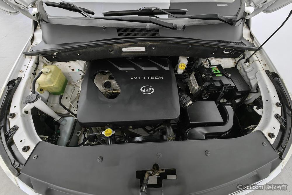 Baojun 560 2015 1.8L Manual Luxury – фото 5