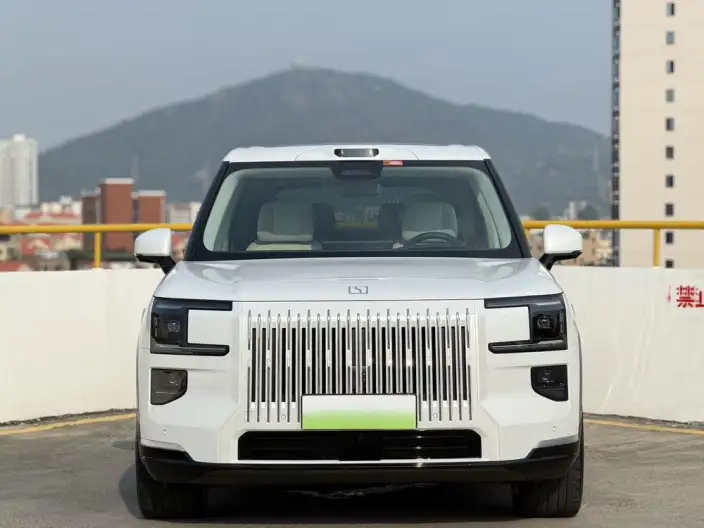 ZEEKR 9X 2025 Model Hyper Edition 70kWh VI seat