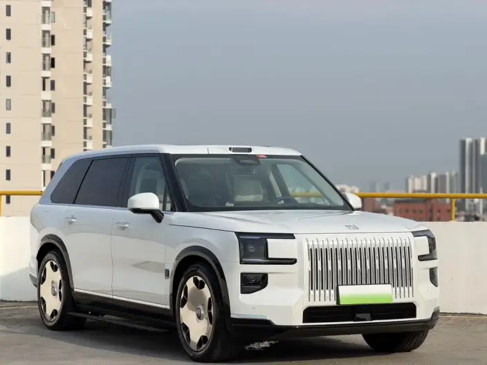 ZEEKR 9X 2025 Model Hyper Edition 70kWh VI seat