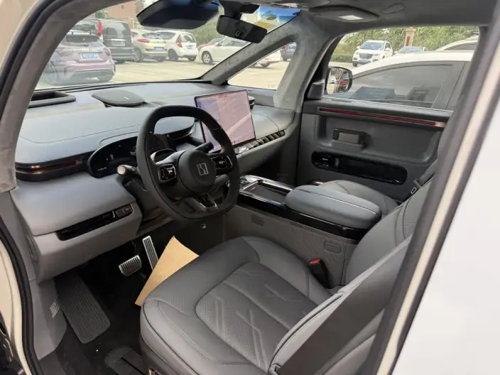 ZEEKR MIX 2025 Model 76kWh Smart Driving Edition – фото 7