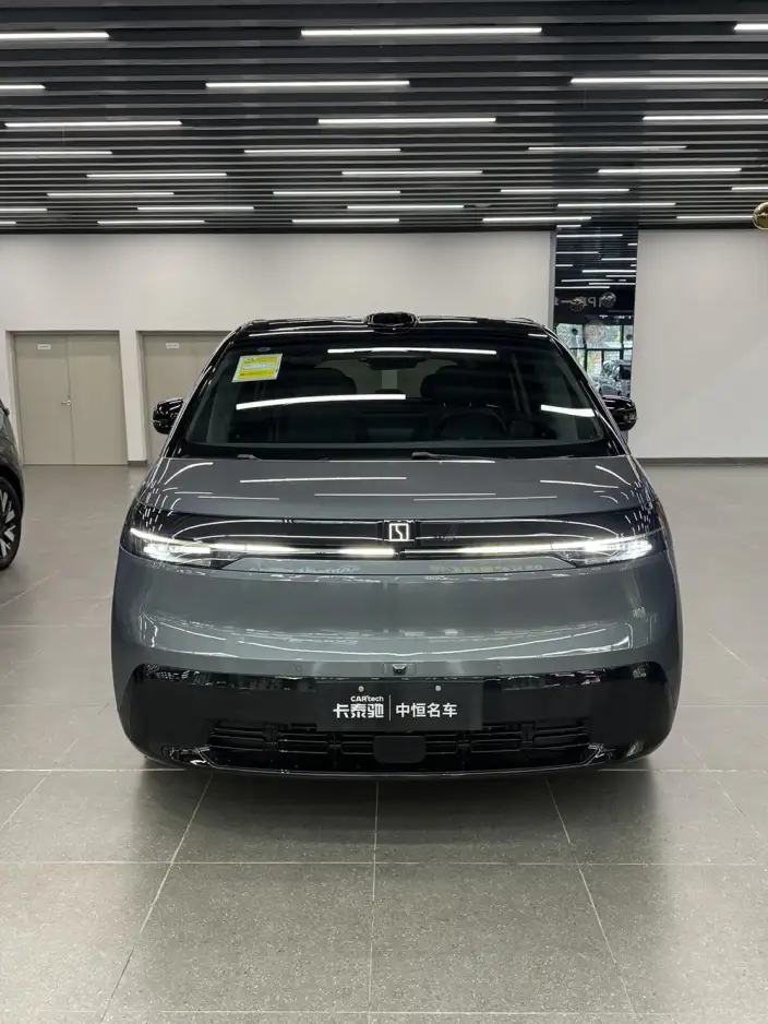 ZEEKR MIX 2025 Model 76kWh Smart Driving Edition – фото 6