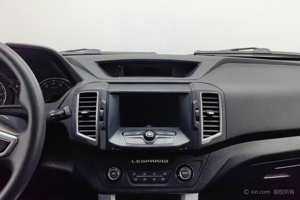 Leopard Q6 2015 модификация 2.4L Manual 4WD Excellence – фото 13