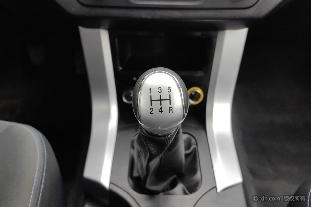 Leopard Q6 2015 модификация 2.4L Manual 4WD Excellence – фото 15