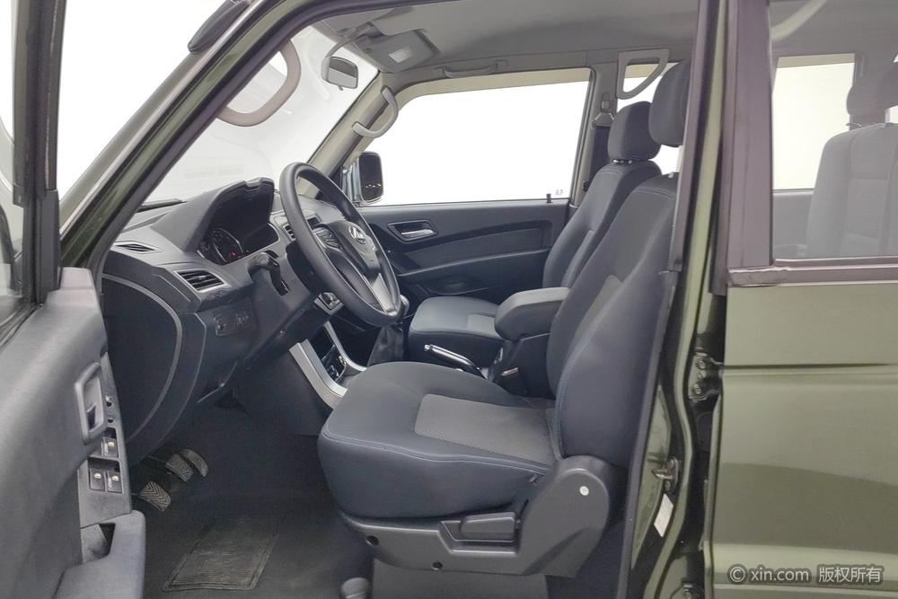 Leopard Q6 2015 модификация 2.4L Manual 4WD Excellence – фото 17