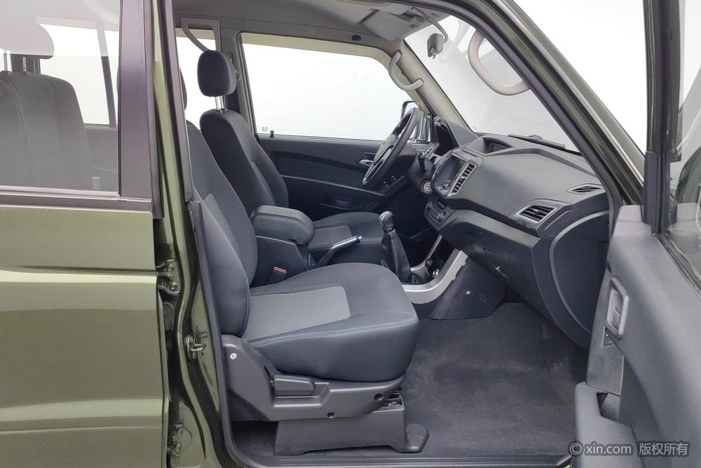 Leopard Q6 2015 модификация 2.4L Manual 4WD Excellence – фото 24