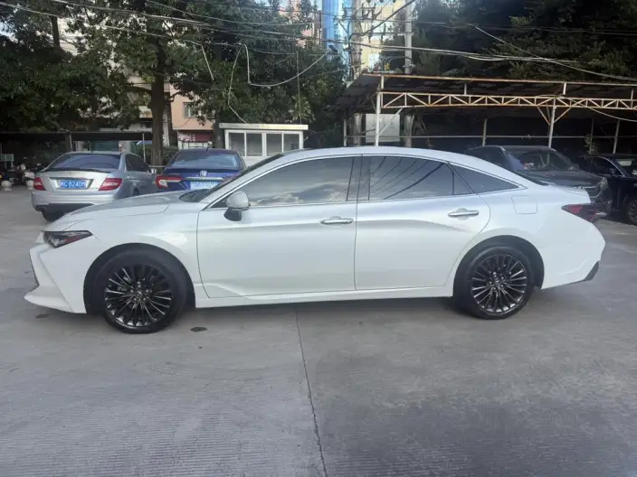 Toyota Avalon 2019 Model 2.0L XLE Exclusive Edition China VI – фото 3