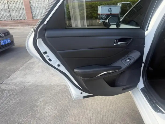 Toyota Avalon 2019 Model 2.0L XLE Exclusive Edition China VI – фото 9