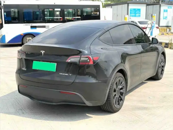 Model Y 2022 Model Facelift Rear-wheel drive version – фото 4