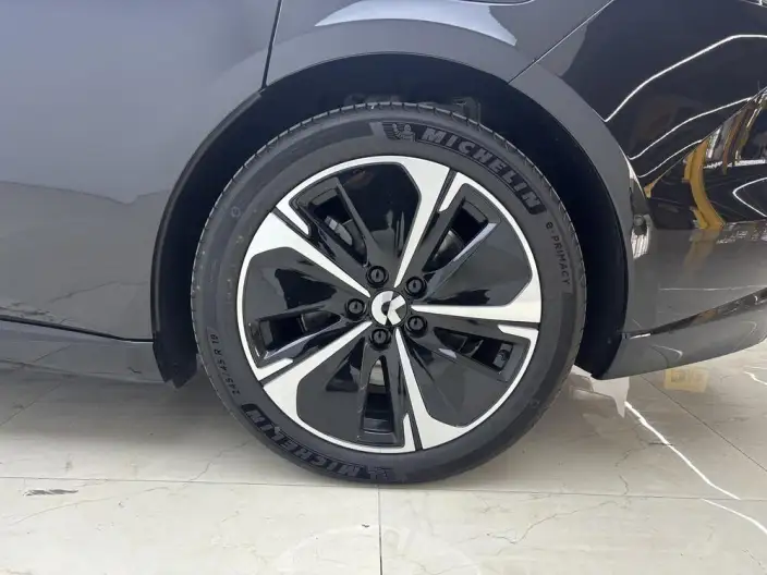 NIO ET5T 2026 Model 100kWh – фото 9