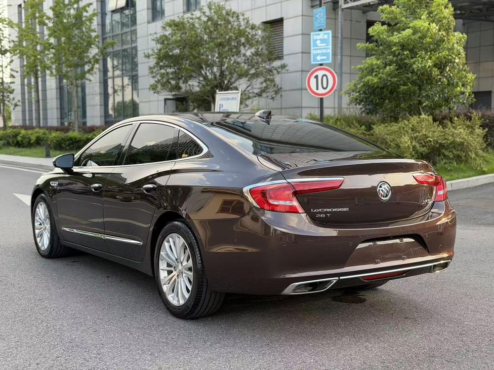 Buick LaCrosse 2018 модификация 28T Elite – фото 4
