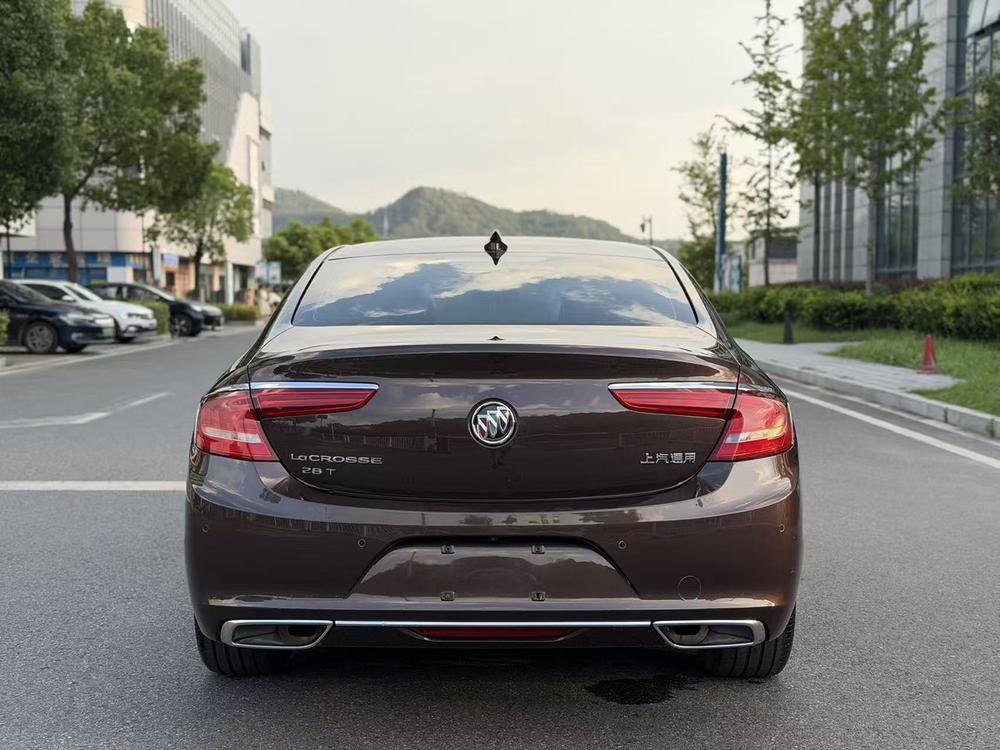 Buick LaCrosse 2018 модификация 28T Elite – фото 5