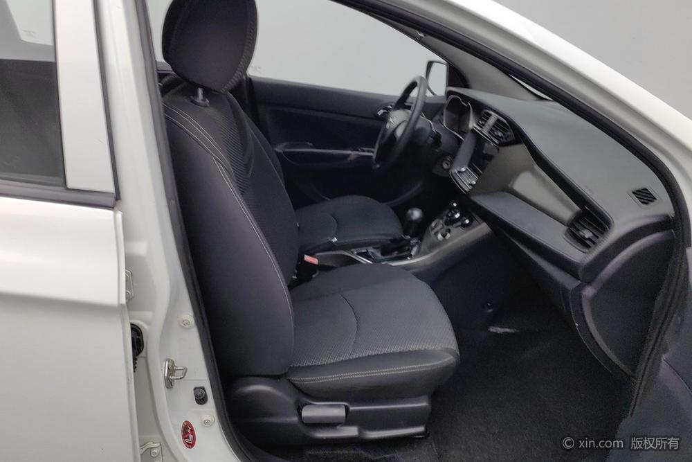 Haima M3 2016 модификация 1.5L CVT Com f ort – фото 10