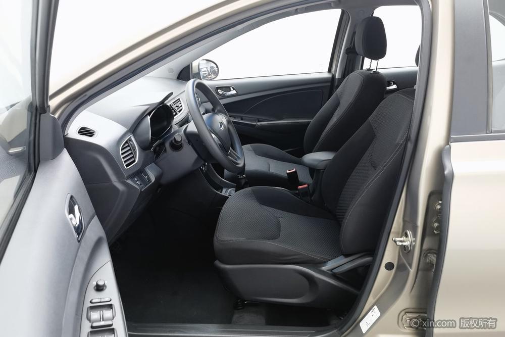 Arrizo 3 2015 модификация 1.5L Manual Gouzhen Edition – фото 18