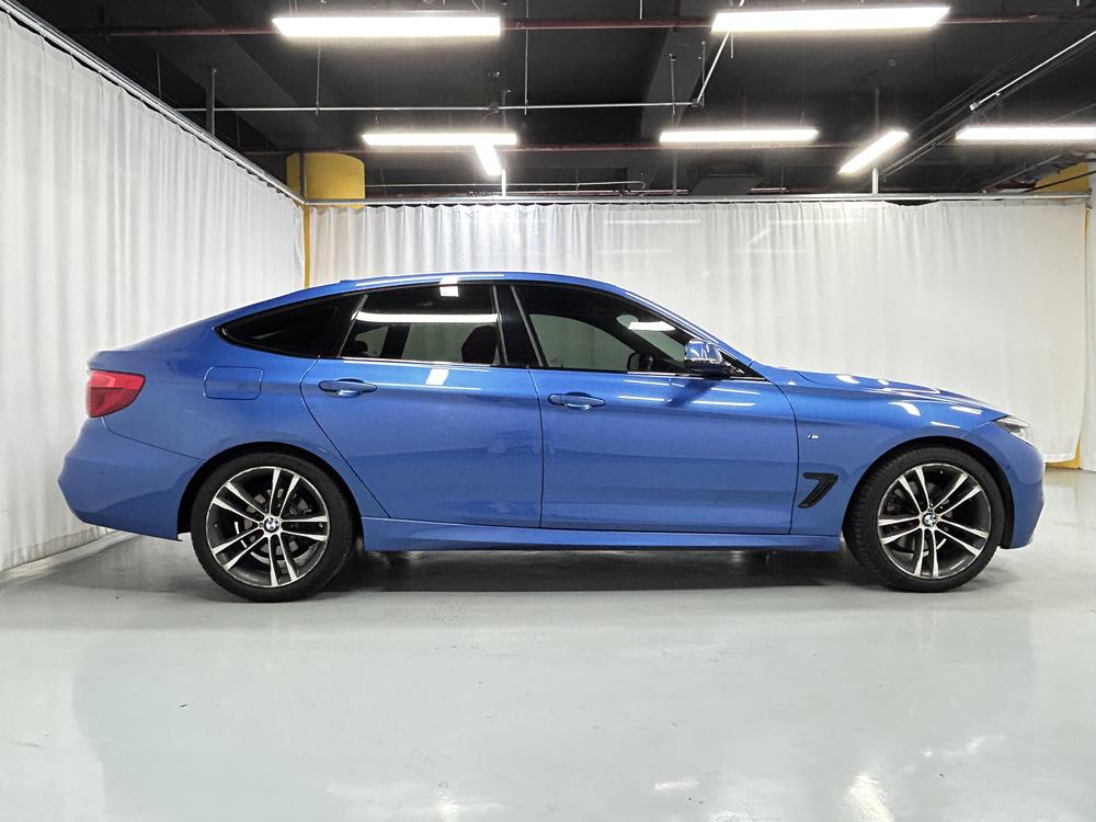 BMW 3 Series Gran Turismo 2018 модификация 330i xDrive M Sport Sport – фото 8