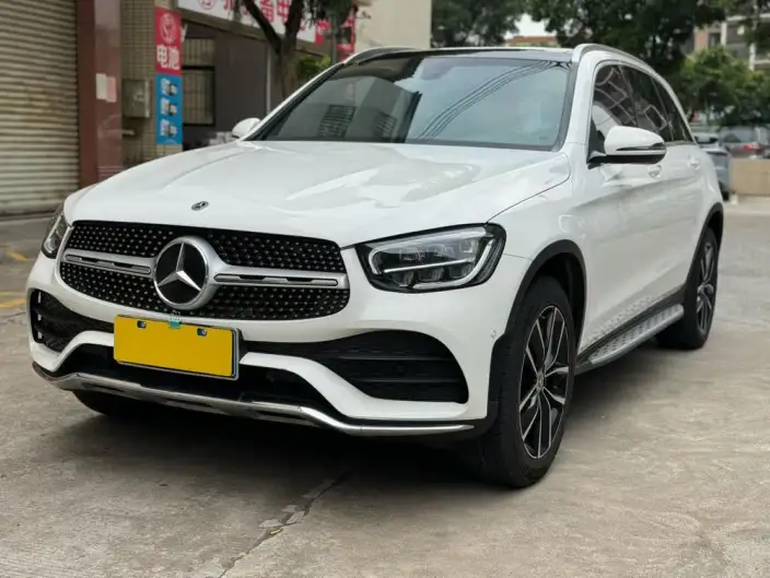 Mercedes-Benz GLC 2022 Model GLC 260 L 4MATIC Luxury Model – фото 1