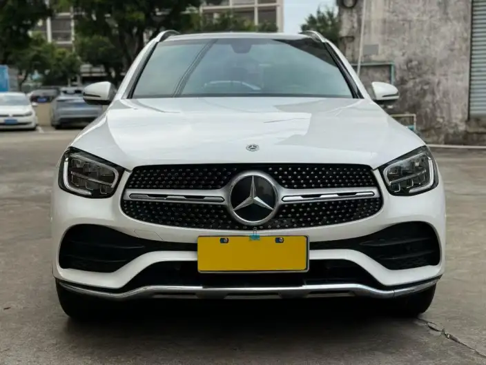Mercedes-Benz GLC 2022 Model GLC 260 L 4MATIC Luxury Model – фото 2