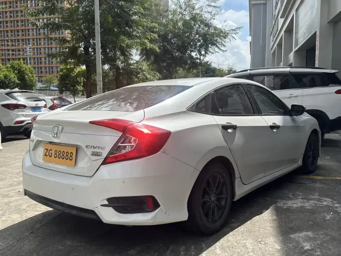 Honda Civic 2019 Model 220TURBO CVT Dynamic Edition China VI – фото 6