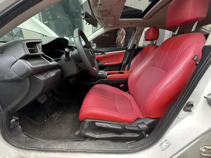 Honda Civic 2019 Model 220TURBO CVT Dynamic Edition China VI – фото 8
