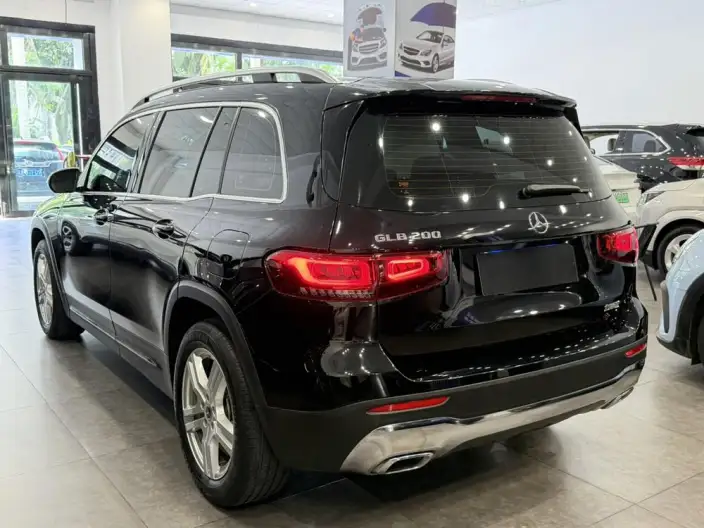 Mercedes-Benz GLB 2021 Model GLB 200 Dynamic Model – фото 4