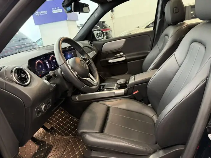 Mercedes-Benz GLB 2021 Model GLB 200 Dynamic Model – фото 8