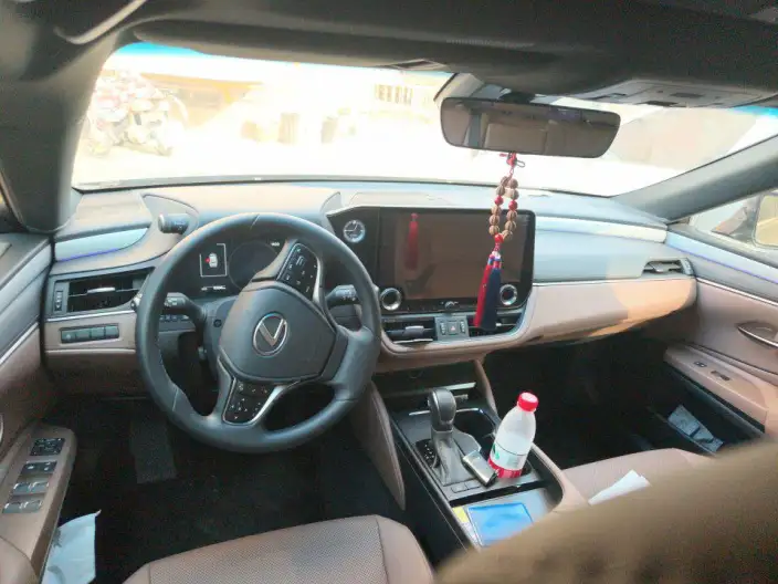 Lexus ES 2025 Model 200 Premium – фото 7