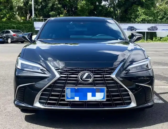 Lexus ES 2026 Model 200 Premium – фото 2