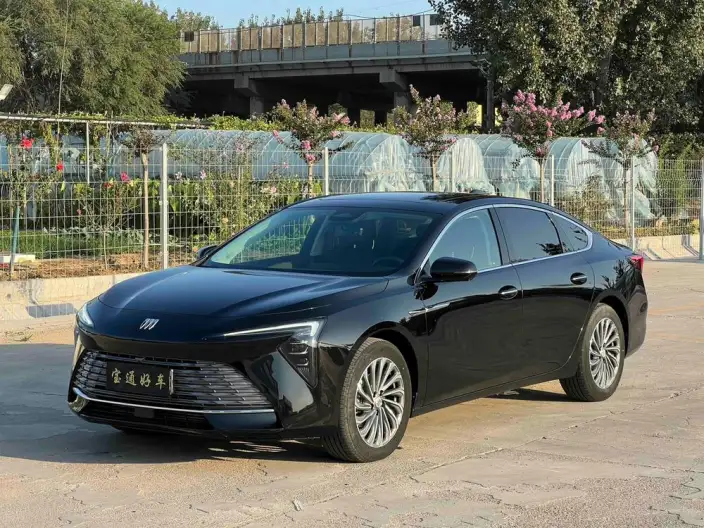 Buick LaCrosse 2023 Model 28T Automatic Enjoy the version more – фото 1