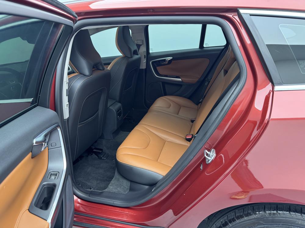 Volvo V60 2015 T5 Smart Elegant – фото 18