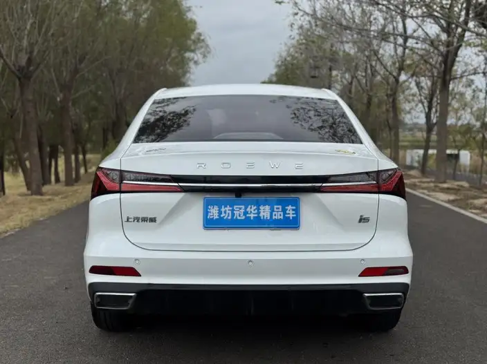 Roewe i5 2023 Model 1.5L CVT Zunrong Edition – фото 6