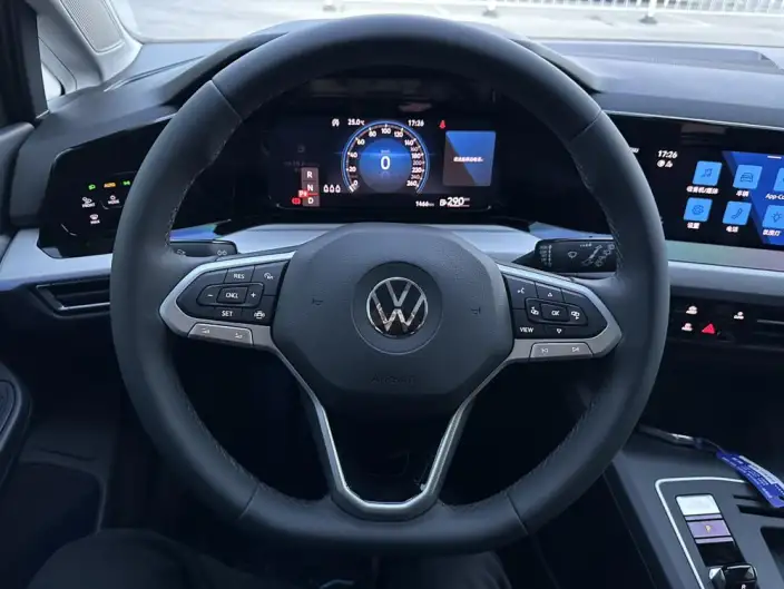Volkswagen Golf 2023 Model Facelift 280TSI DSG Pro – фото 10