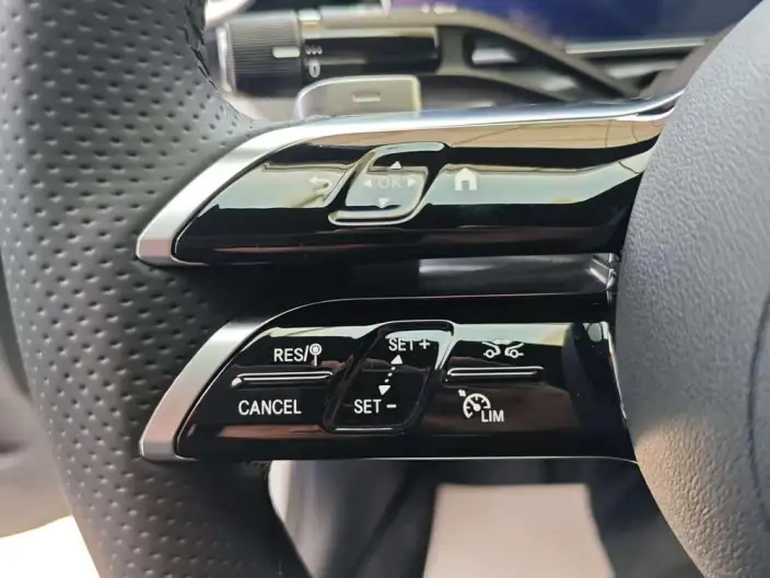 Mercedes-Benz C-Class 2023 Model Facelift II C 260 L Sports Edition – фото 4
