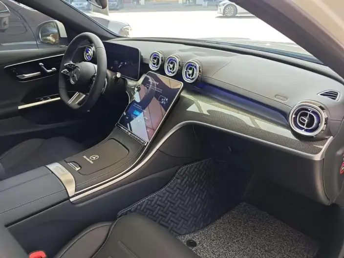 Mercedes-Benz C-Class 2023 Model Facelift II C 260 L Sports Edition – фото 9