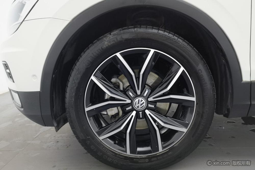 Volkswagen Tiguan L 2019 модификация 330TSI автоматическое 2WD Smart Dynamic Deluxe Edition Country VI – фото 10