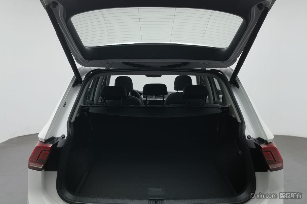 Volkswagen Tiguan L 2019 модификация 330TSI автоматическое 2WD Smart Dynamic Deluxe Edition Country VI – фото 23